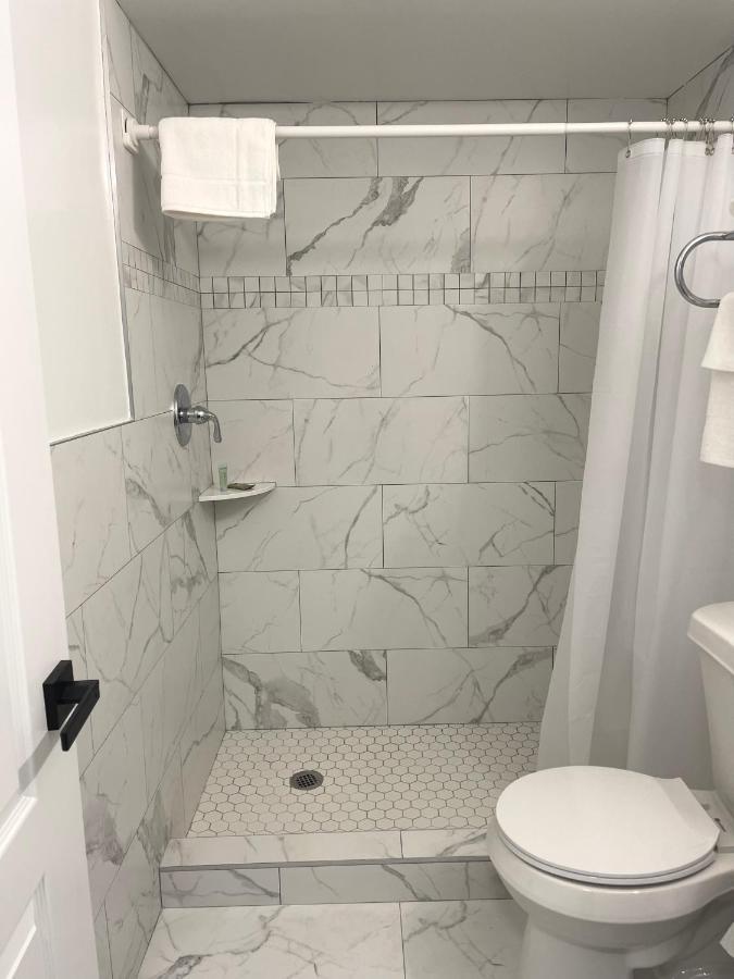 Downtown Inn Рочестер Екстер'єр фото